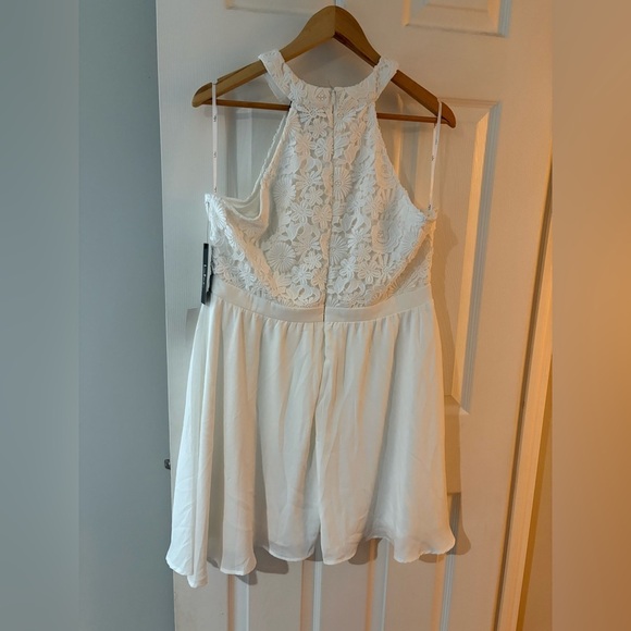 Lulus NWT size XL white lace halter skater dress lovers game - Picture 7 of 12